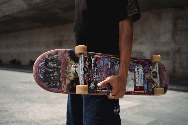 Patineta con graffiti